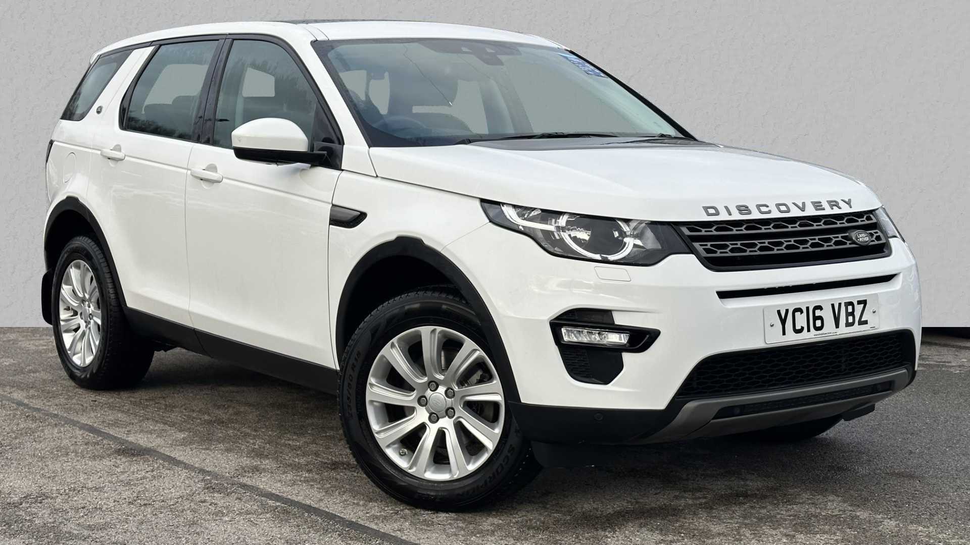 Main listing image - Land Rover Discovery Sport