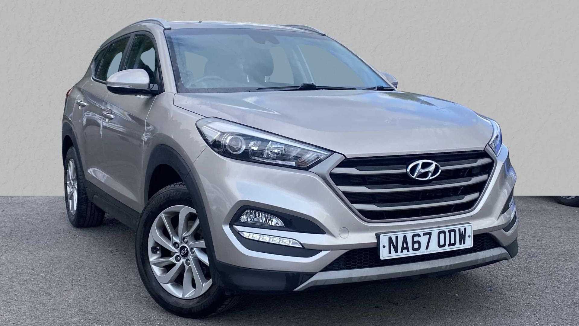 Main listing image - Hyundai Tucson