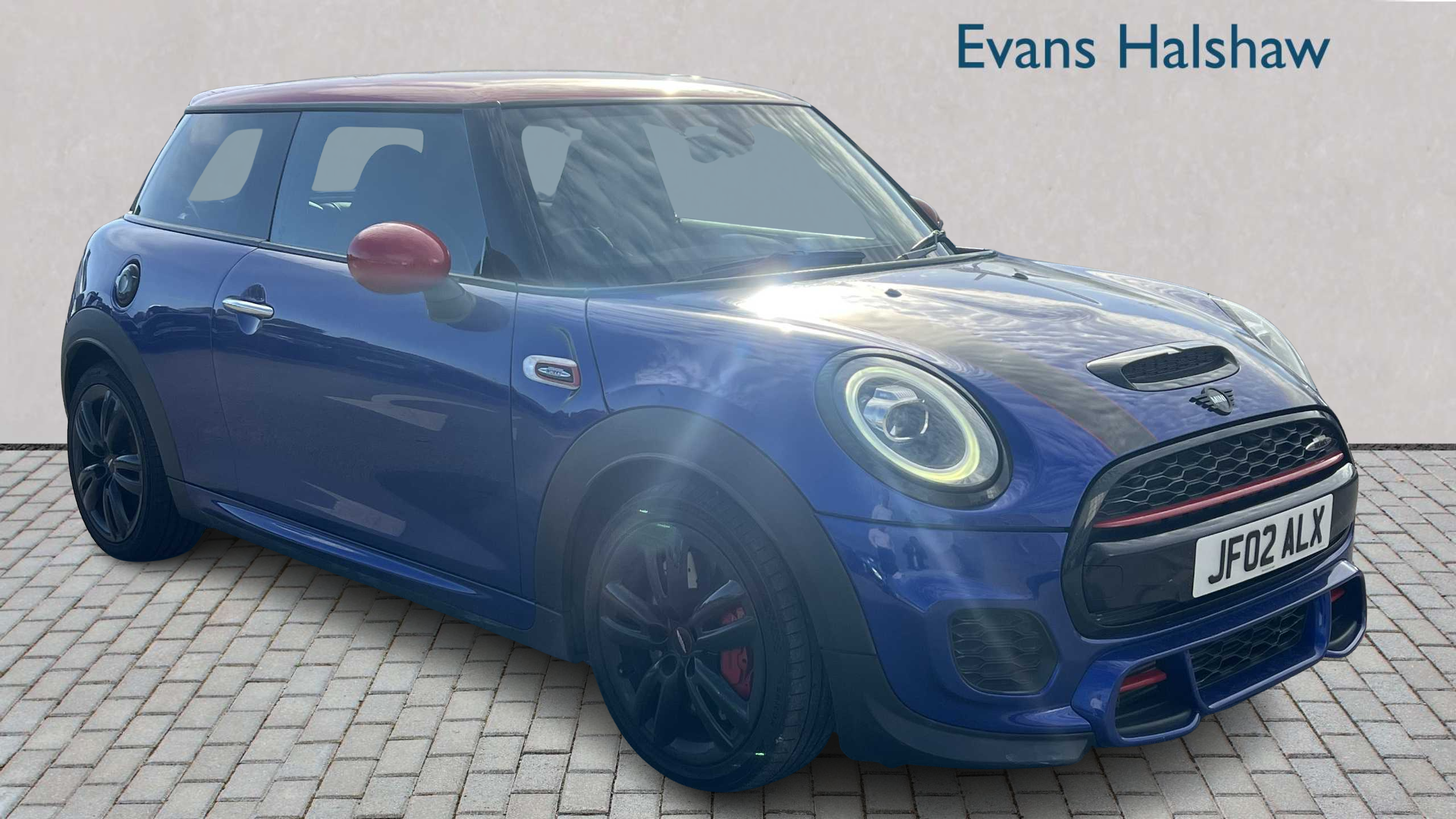 Main listing image - MINI Hatchback