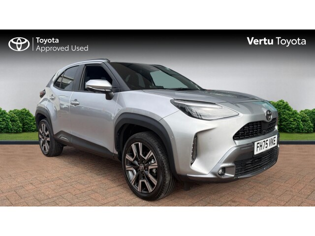 Main listing image - Toyota Yaris Cross