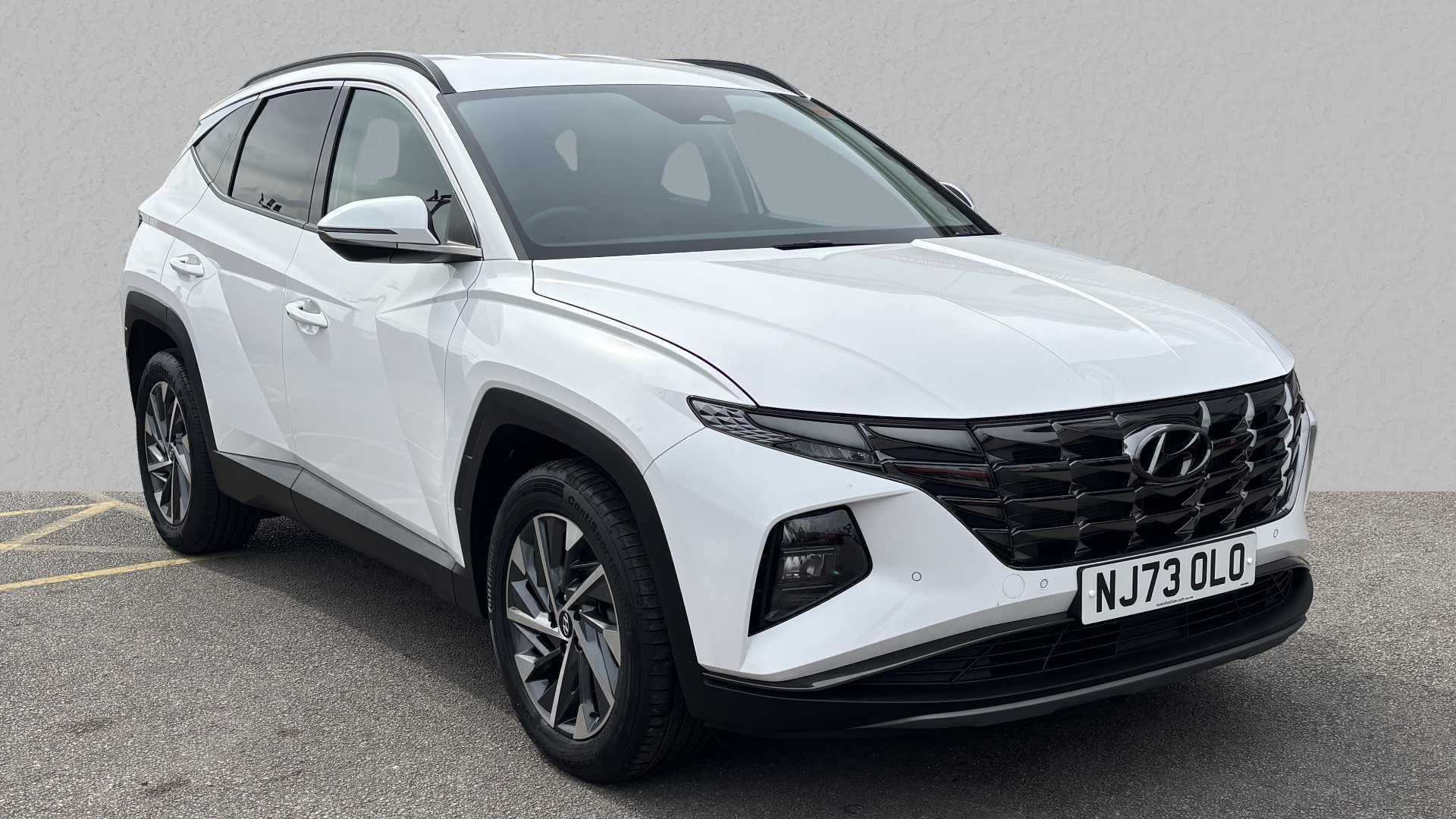 Main listing image - Hyundai Tucson