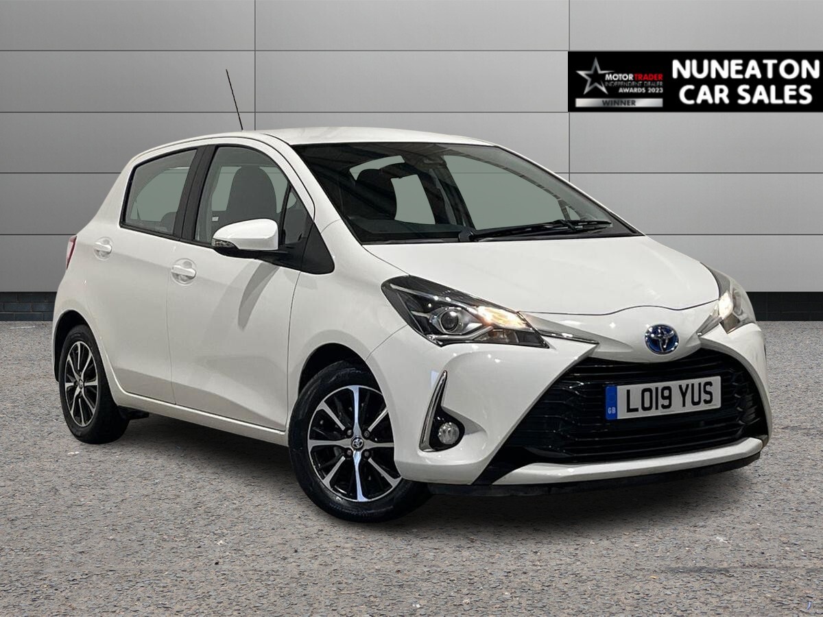 Main listing image - Toyota Yaris