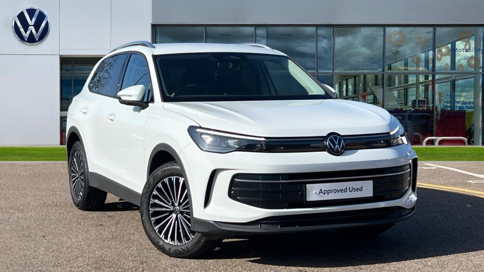Main listing image - Volkswagen Tiguan