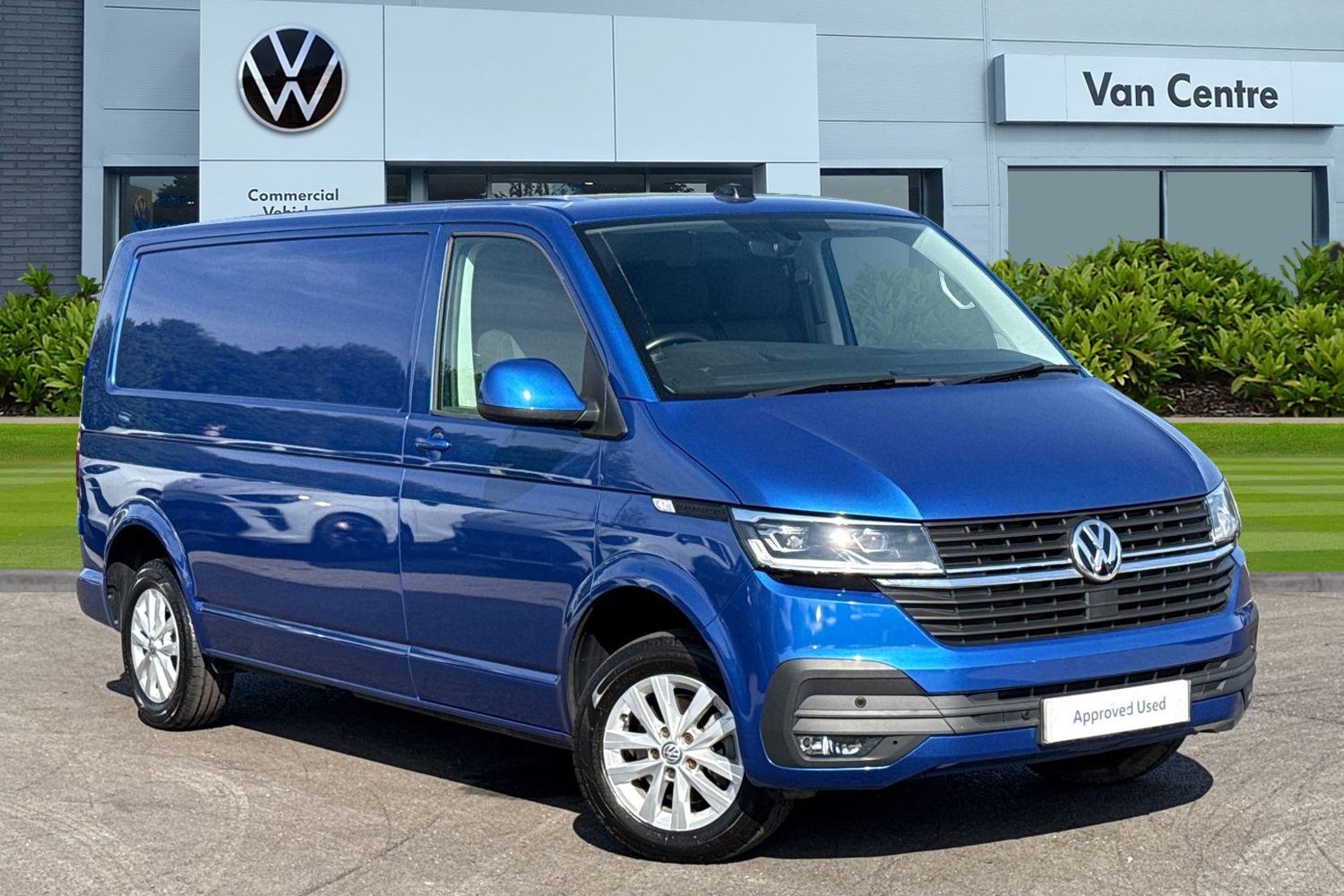 Main listing image - Volkswagen Transporter