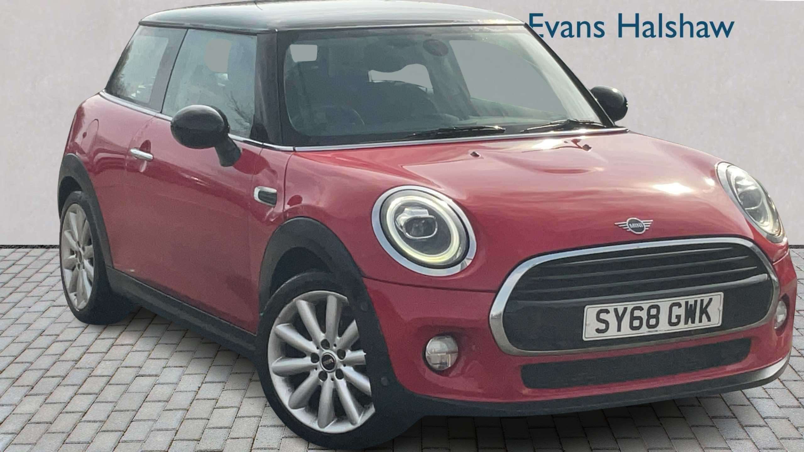 Main listing image - MINI Hatchback