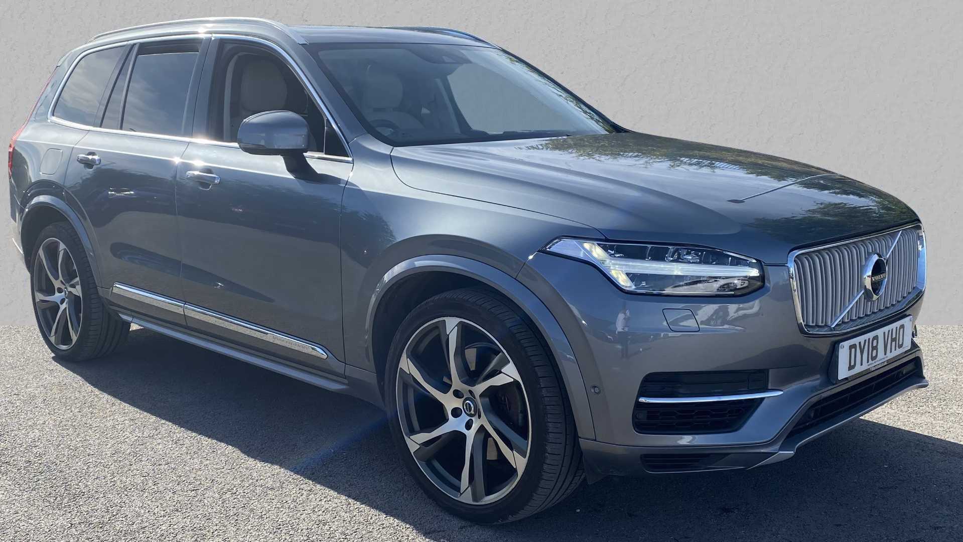 Main listing image - Volvo XC90