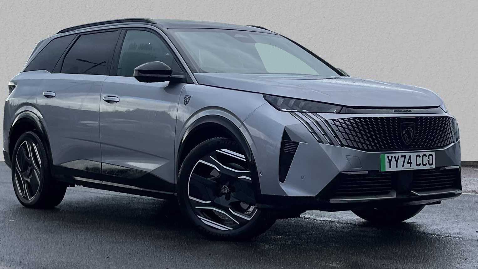 Main listing image - Peugeot 5008