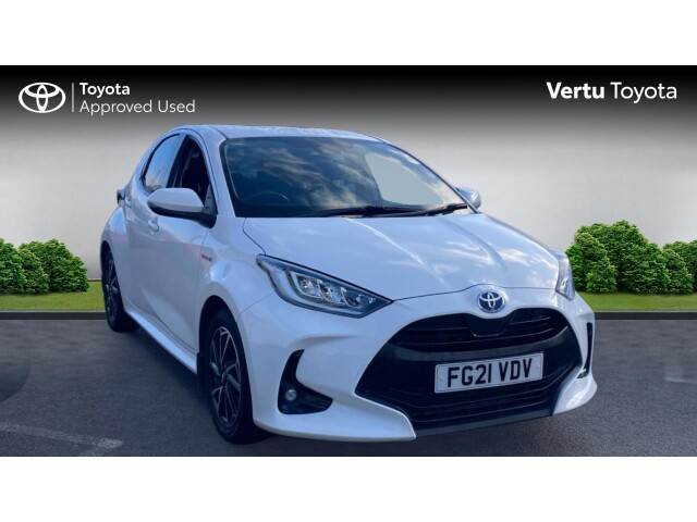 Main listing image - Toyota Yaris