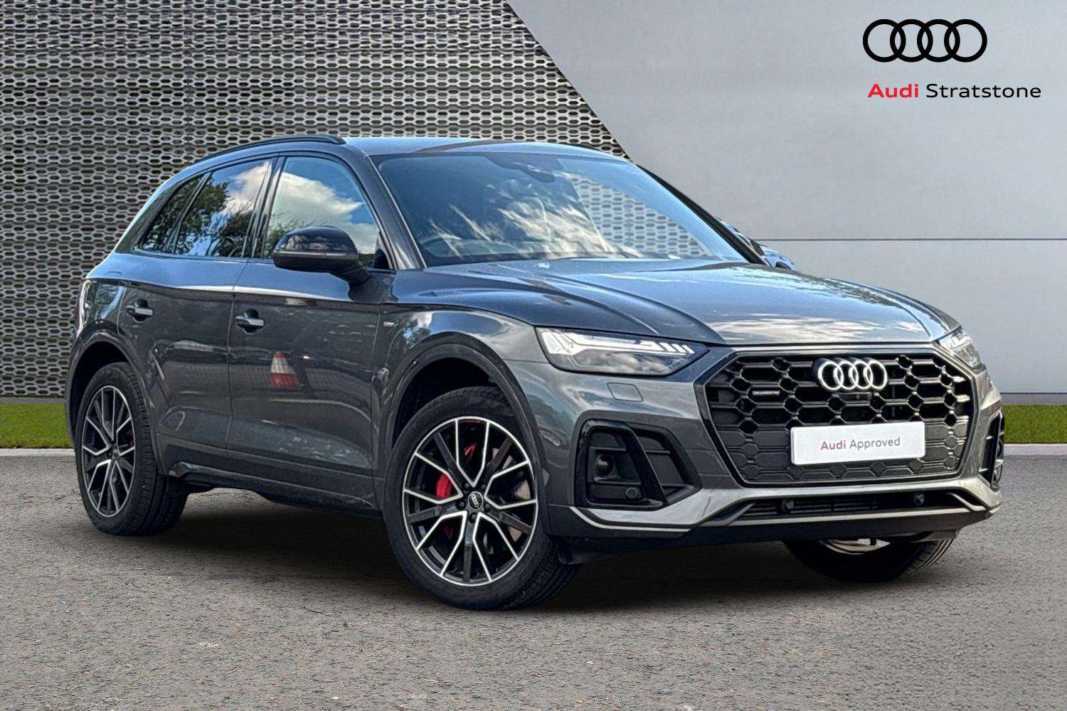 Main listing image - Audi Q5