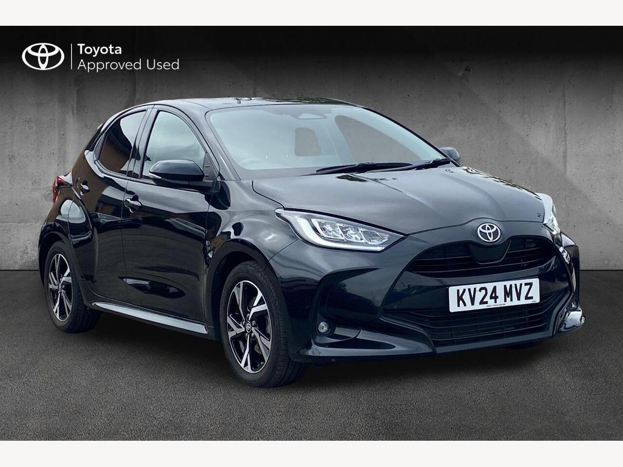 Main listing image - Toyota Yaris