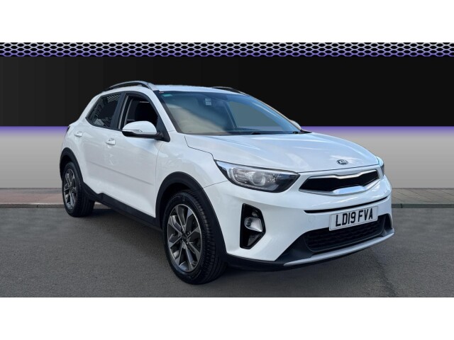 Main listing image - Kia Stonic