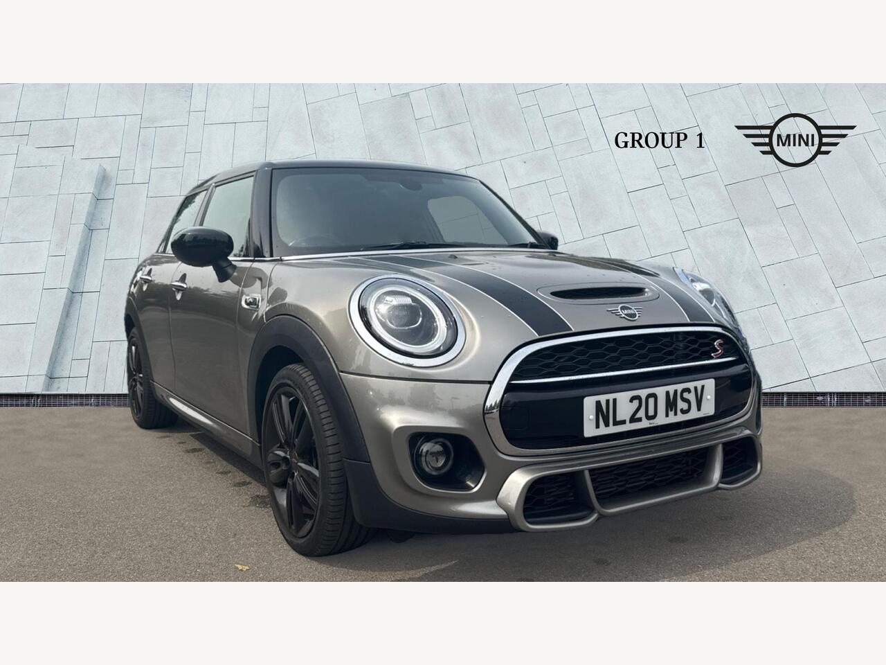 Main listing image - MINI Hatchback 5dr