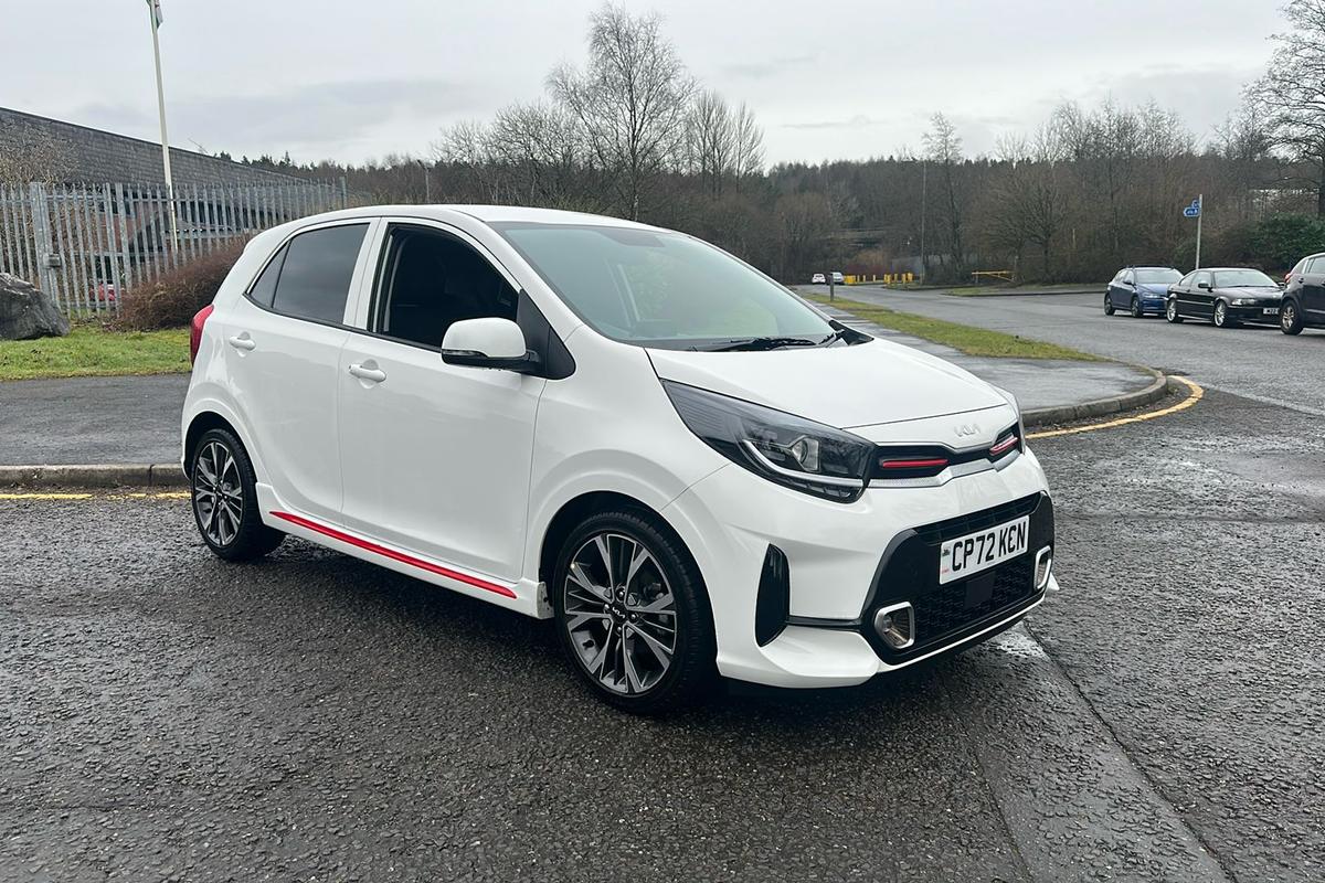 Main listing image - Kia Picanto