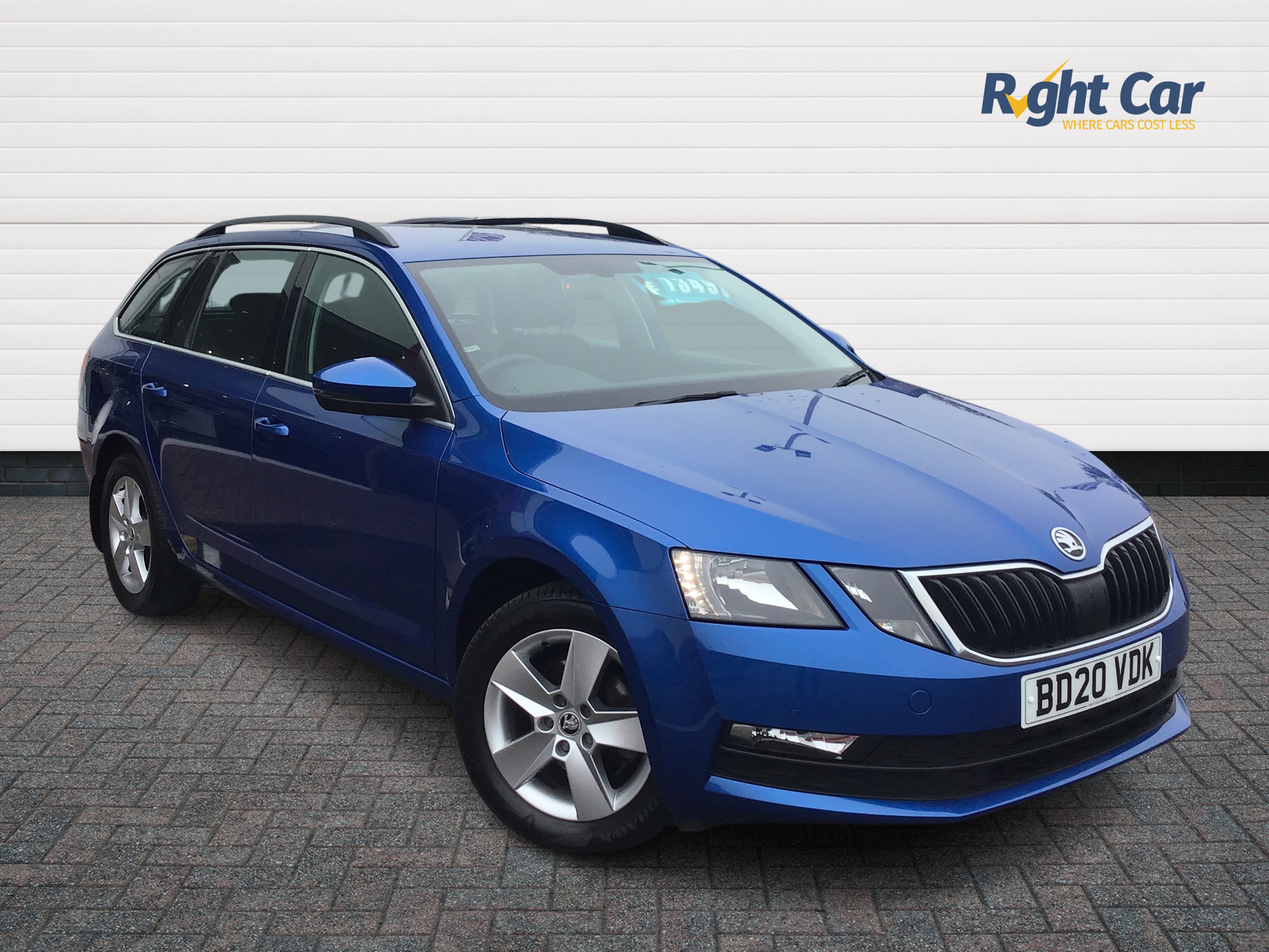 Main listing image - Skoda Octavia Estate