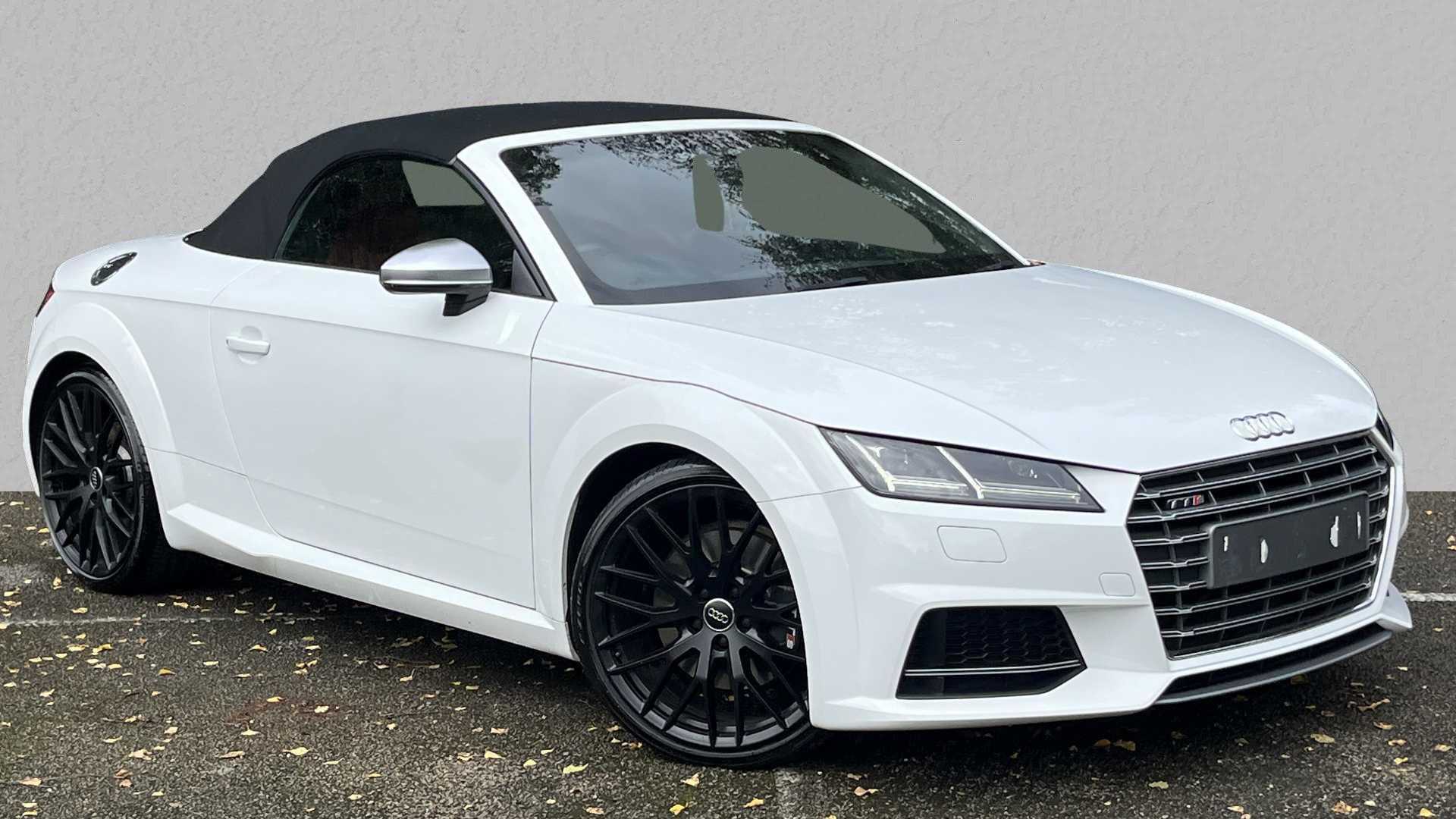 Main listing image - Audi TT S