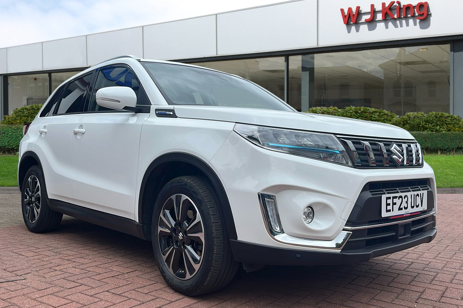 Main listing image - Suzuki Vitara