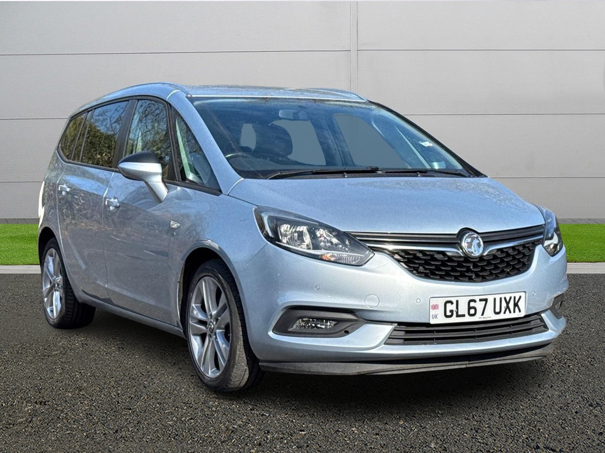 Main listing image - Vauxhall Zafira