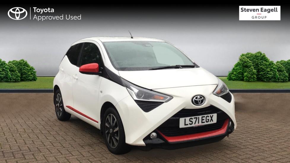 Main listing image - Toyota Aygo