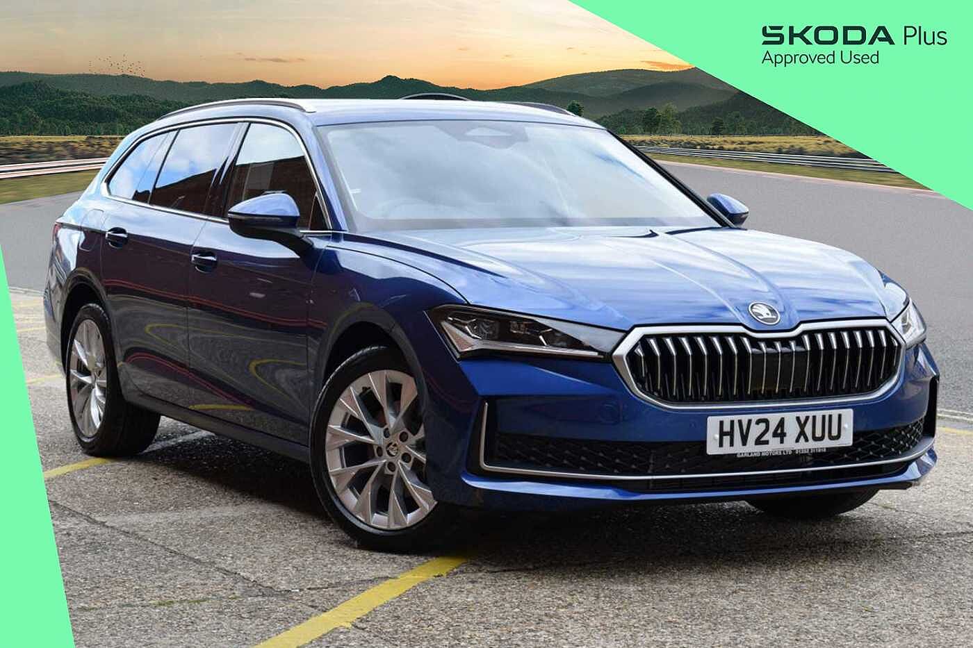 Main listing image - Skoda Superb Estate