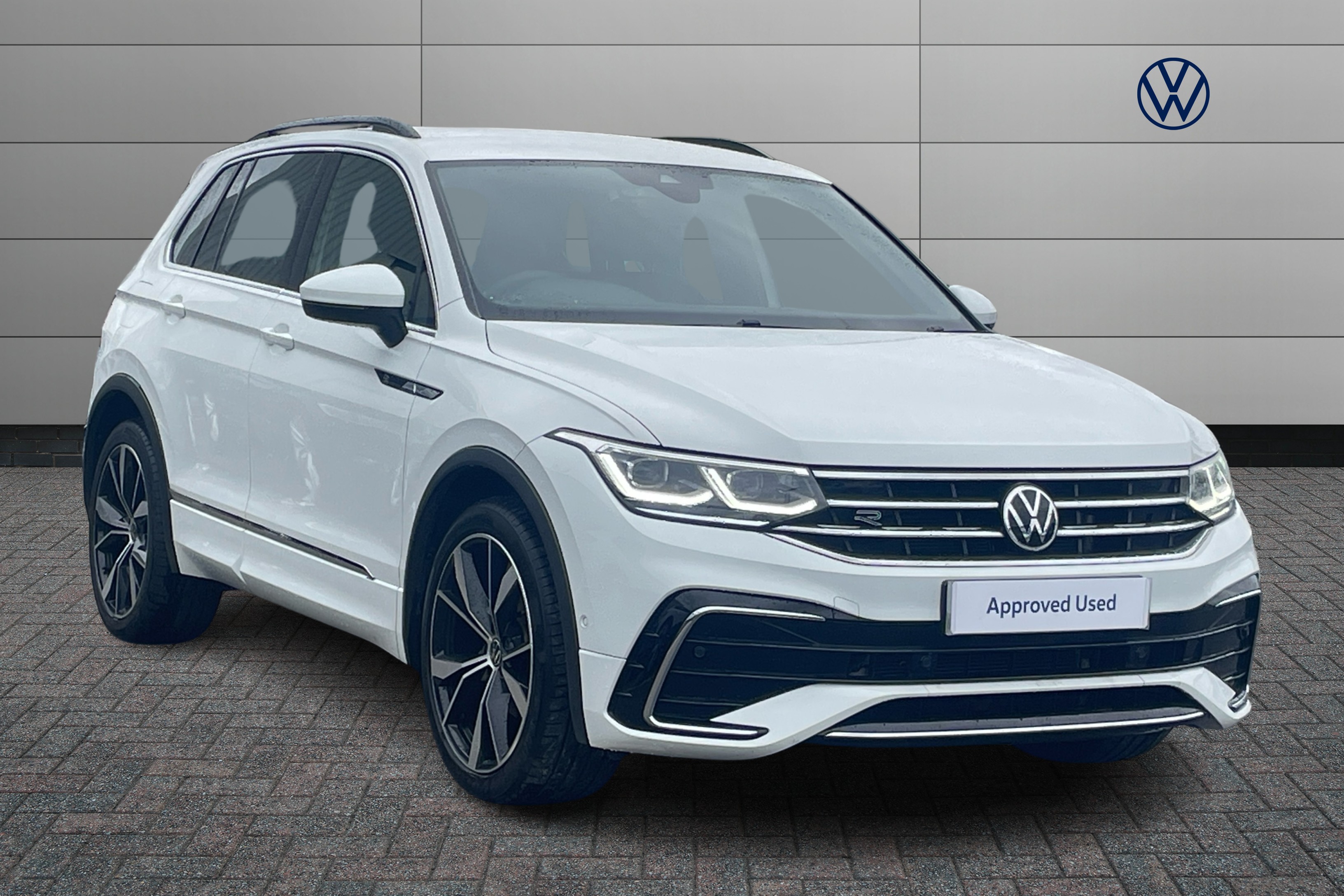 Main listing image - Volkswagen Tiguan