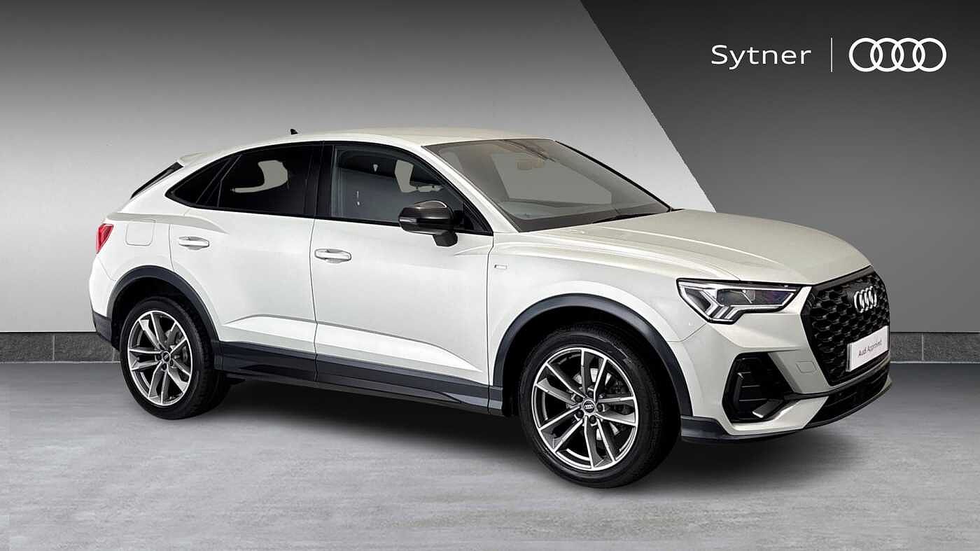Main listing image - Audi Q3