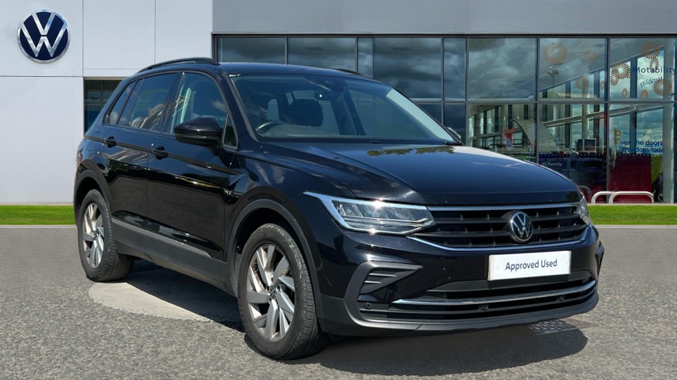 Main listing image - Volkswagen Tiguan