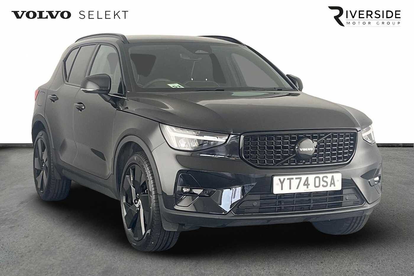Main listing image - Volvo XC40