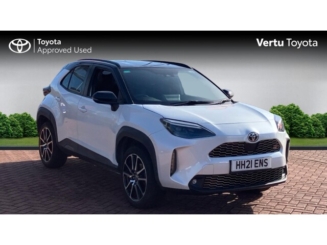 Main listing image - Toyota Yaris Cross
