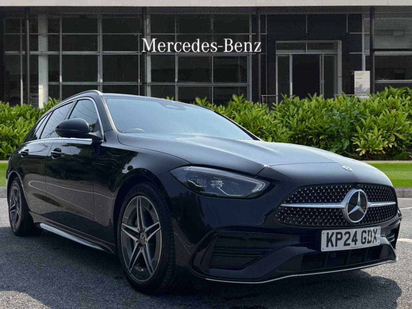 Main listing image - Mercedes-Benz C-Class Estate