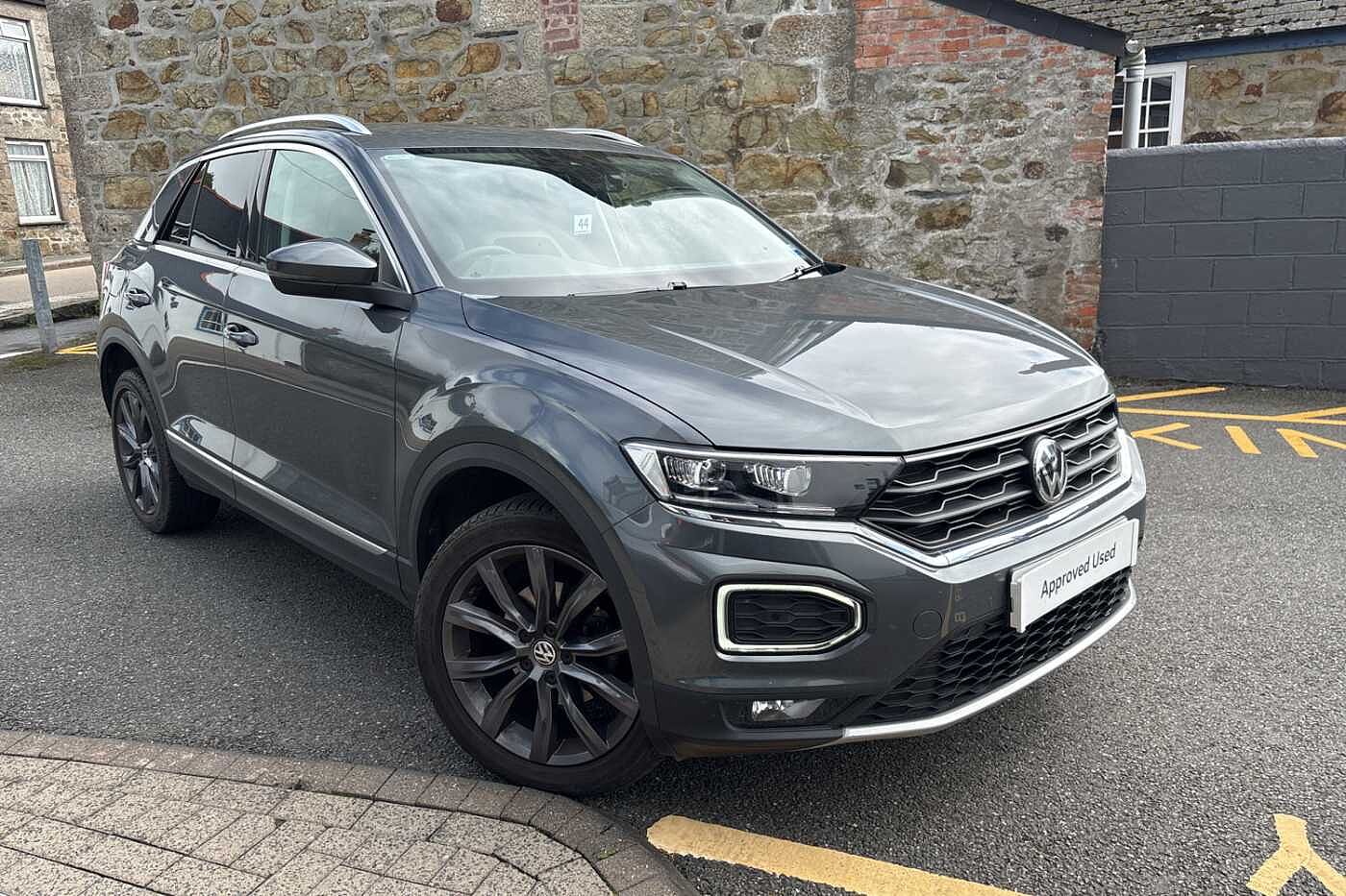 Main listing image - Volkswagen T-Roc
