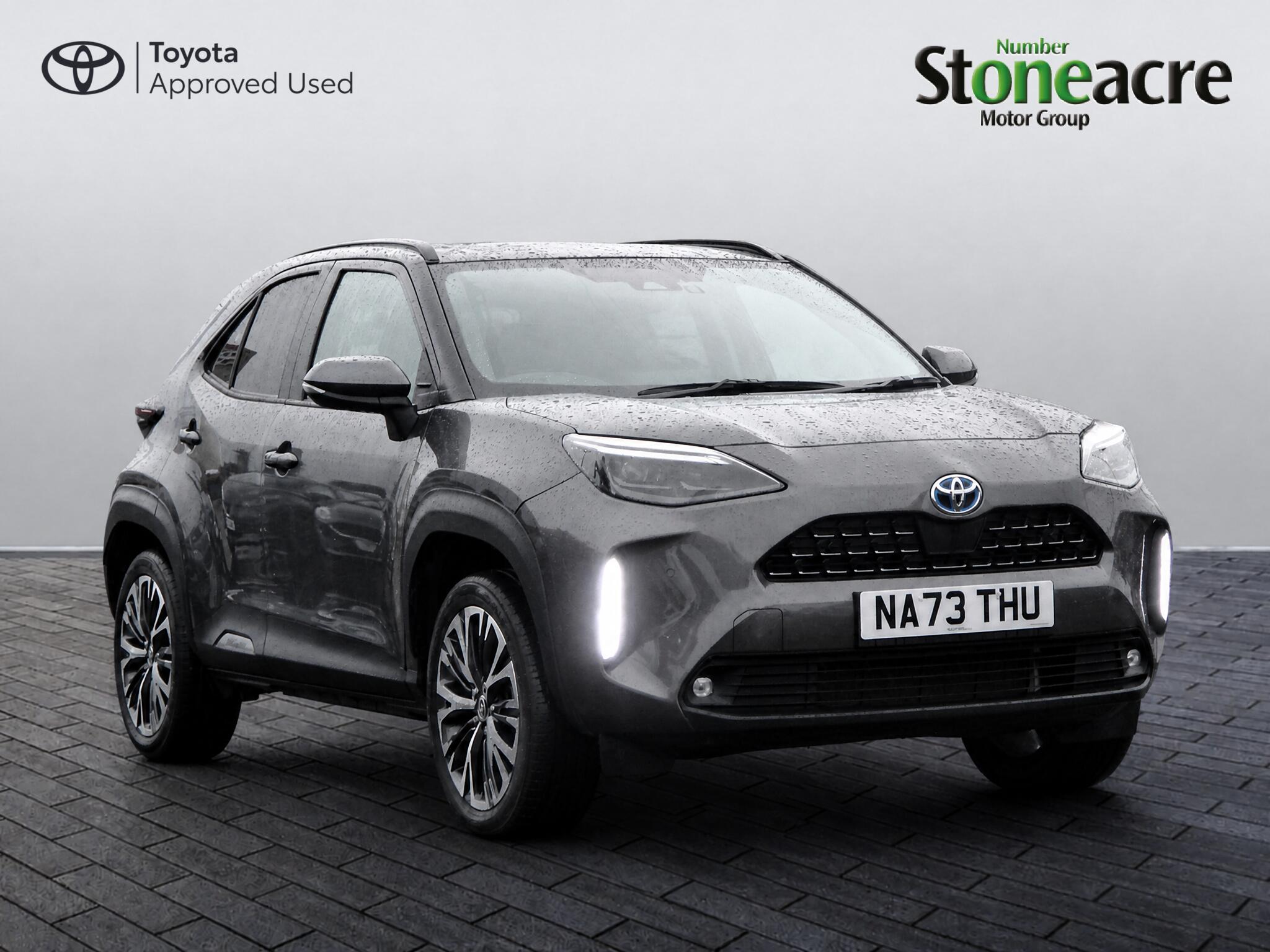 Main listing image - Toyota Yaris Cross