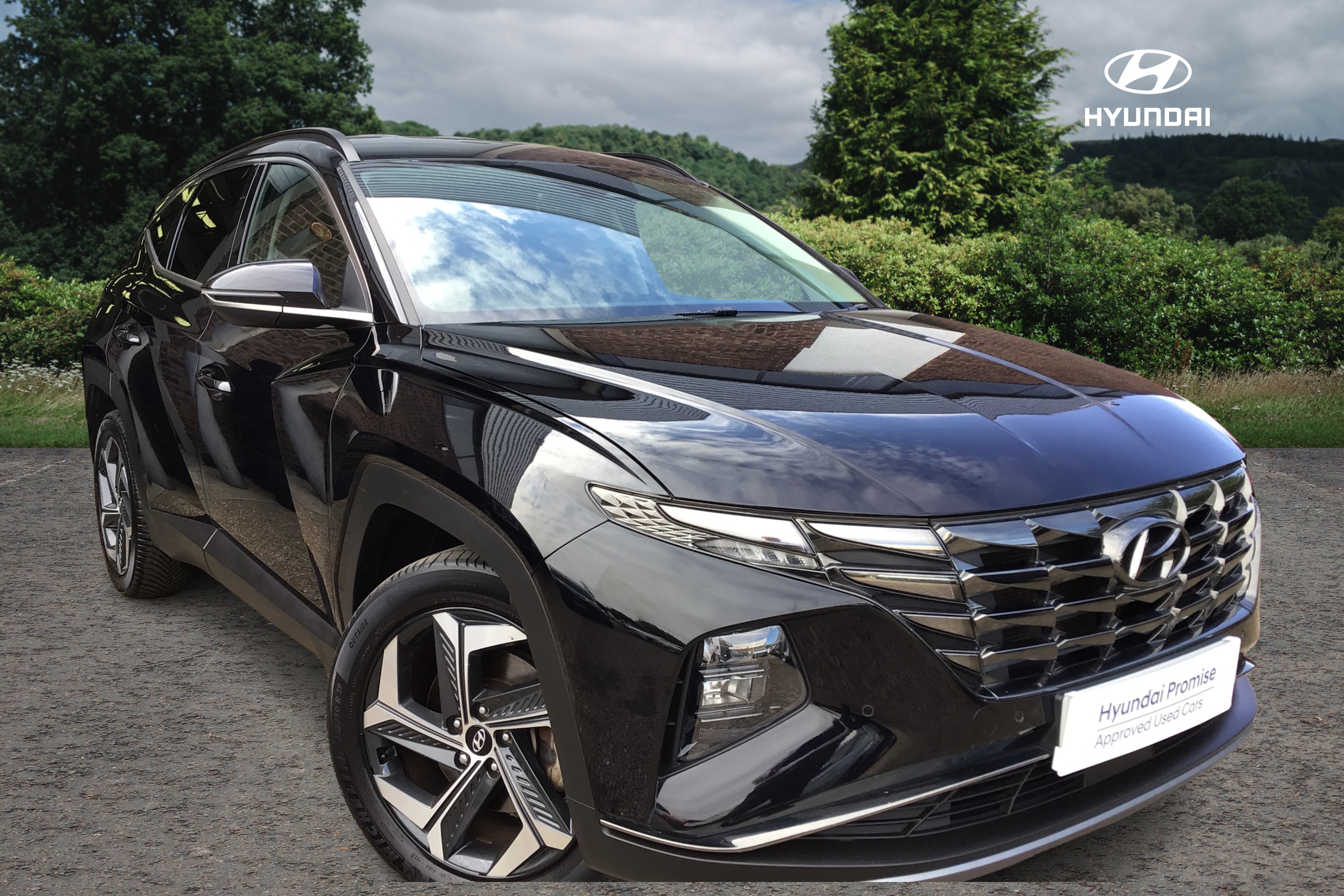 Main listing image - Hyundai Tucson