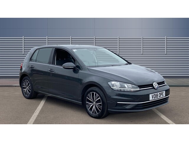 Main listing image - Volkswagen Golf