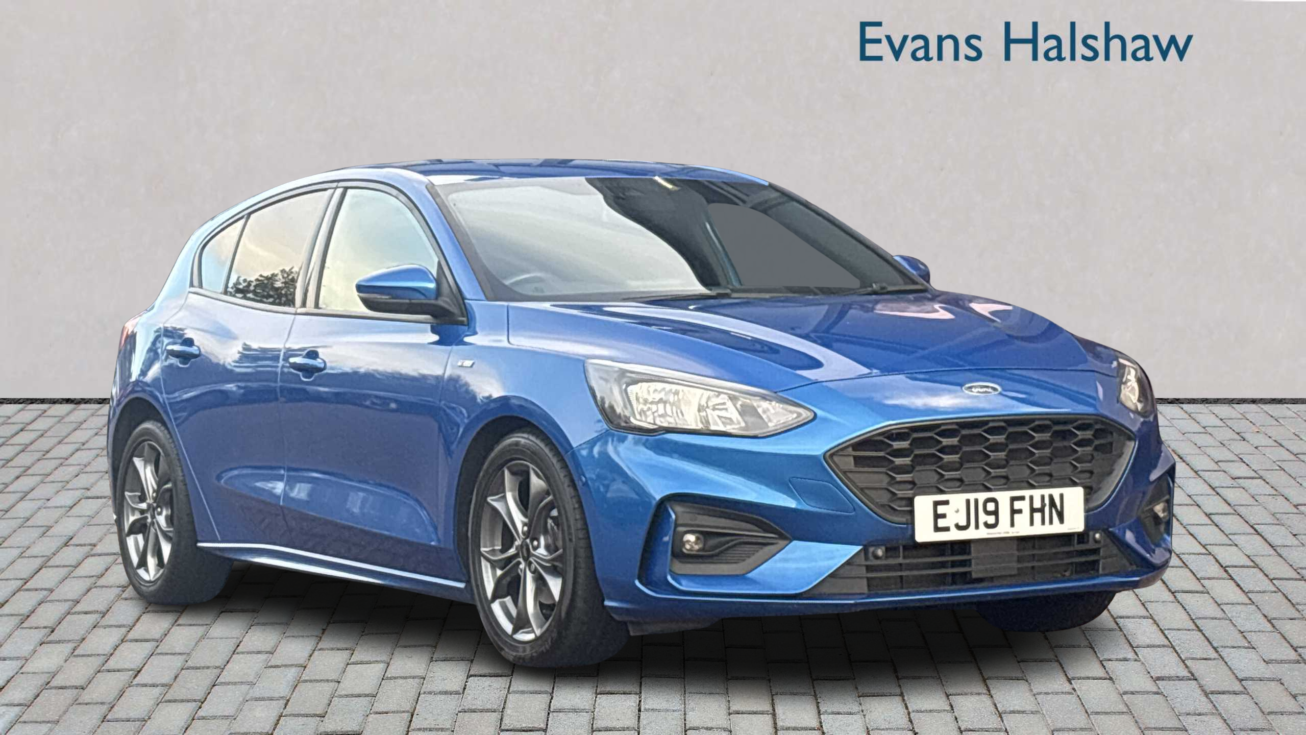 Main listing image - Ford Focus