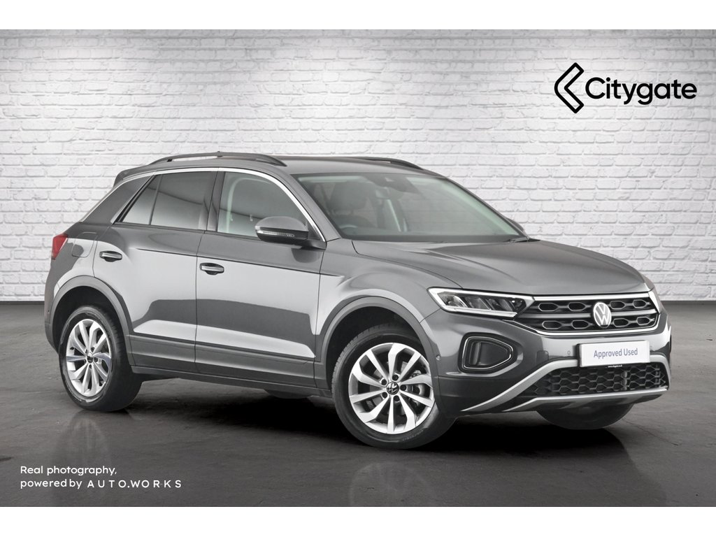 Main listing image - Volkswagen T-Roc