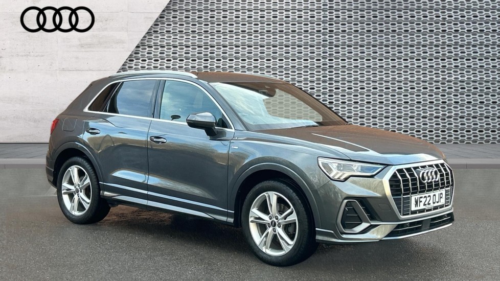 Main listing image - Audi Q3