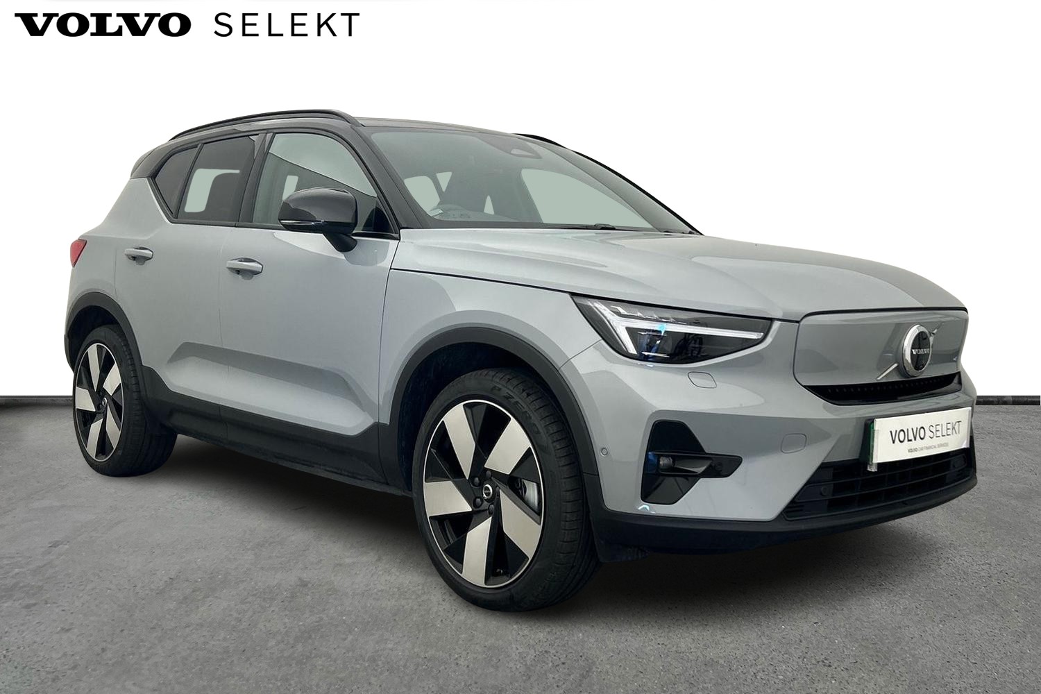 Main listing image - Volvo Ex40