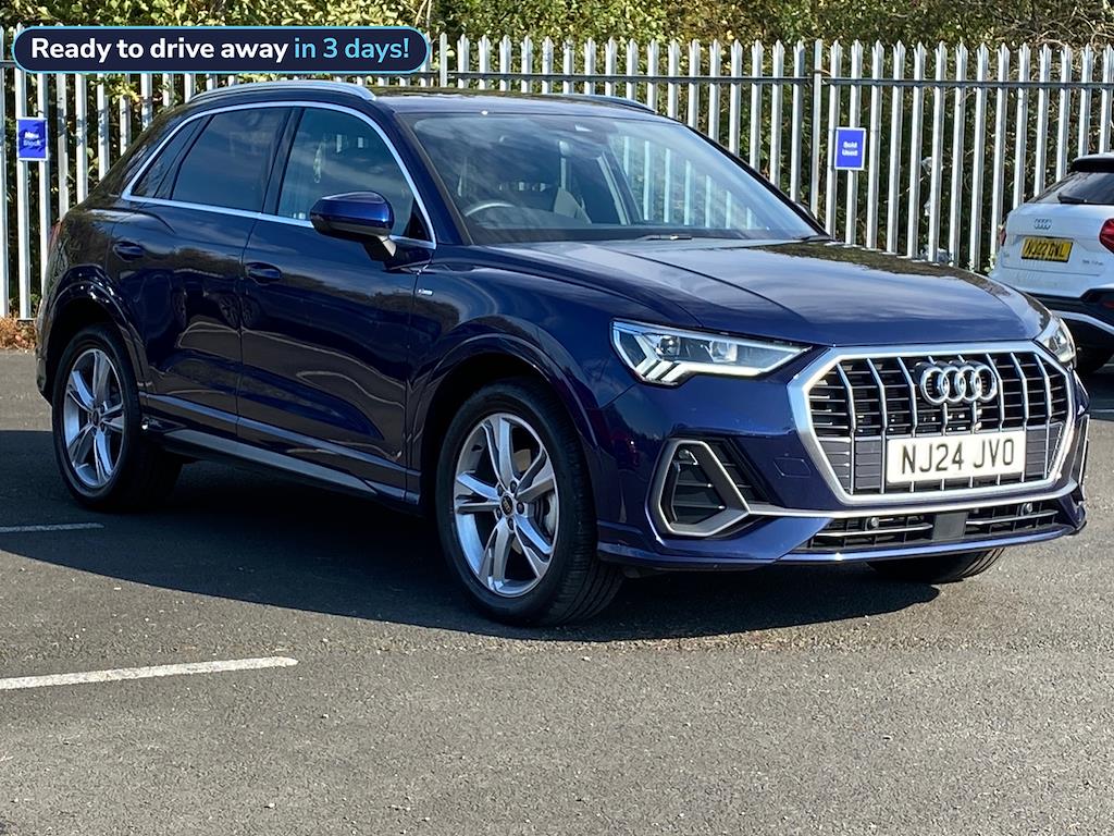 Main listing image - Audi Q3