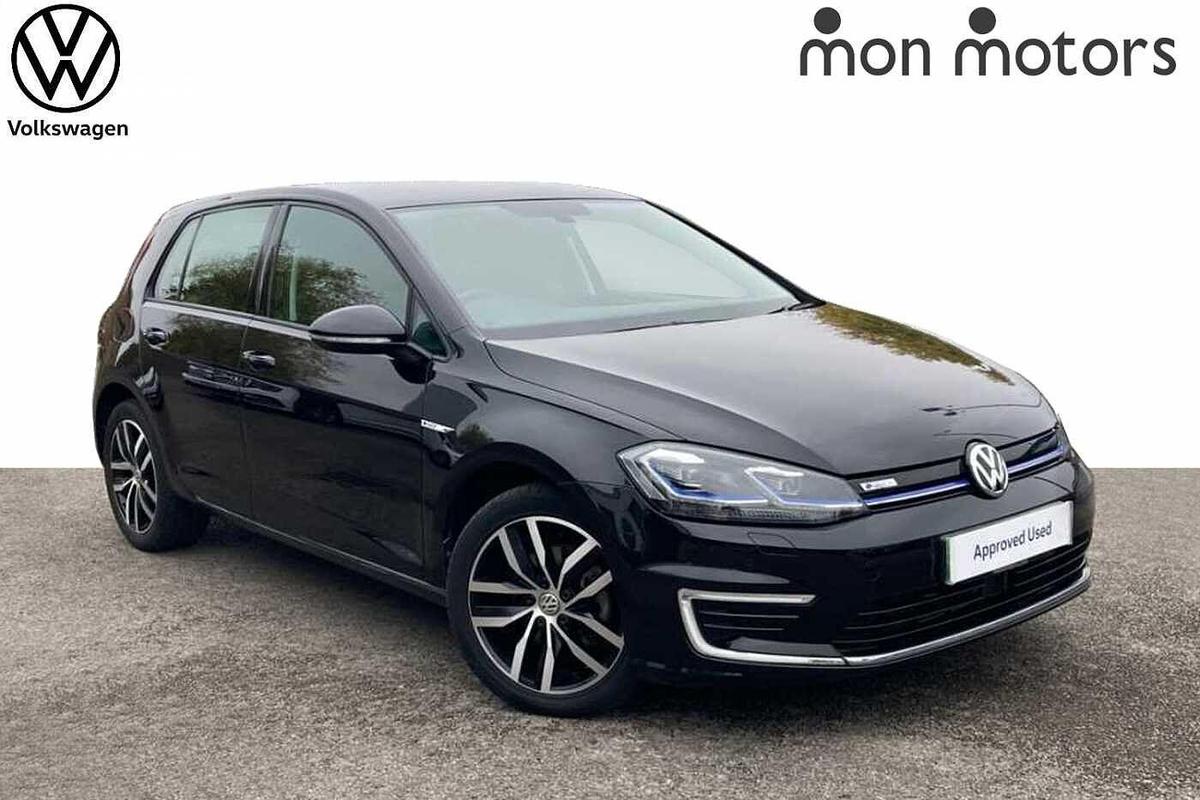 Main listing image - Volkswagen e-Golf