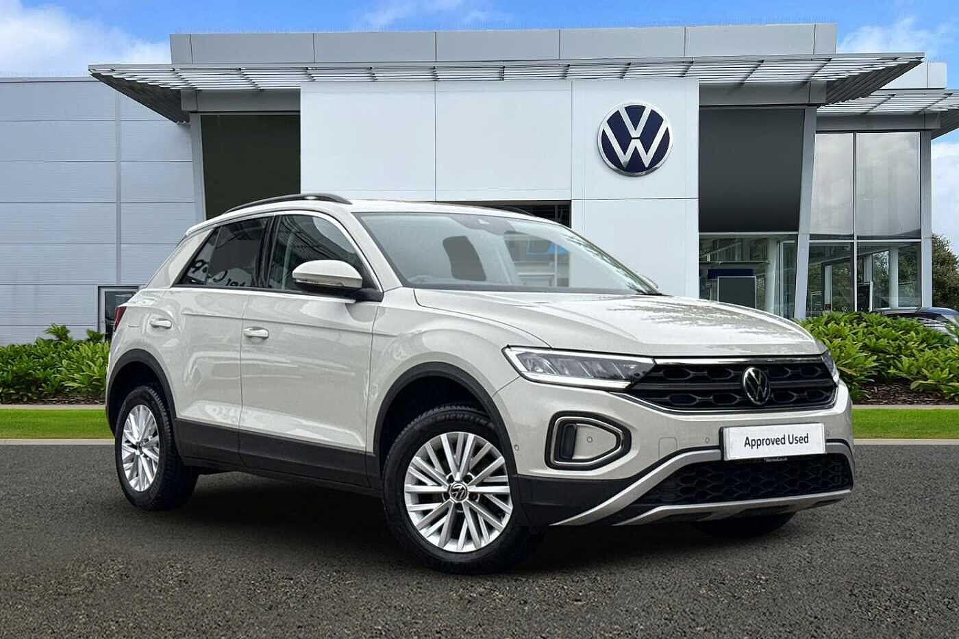 Main listing image - Volkswagen T-Roc