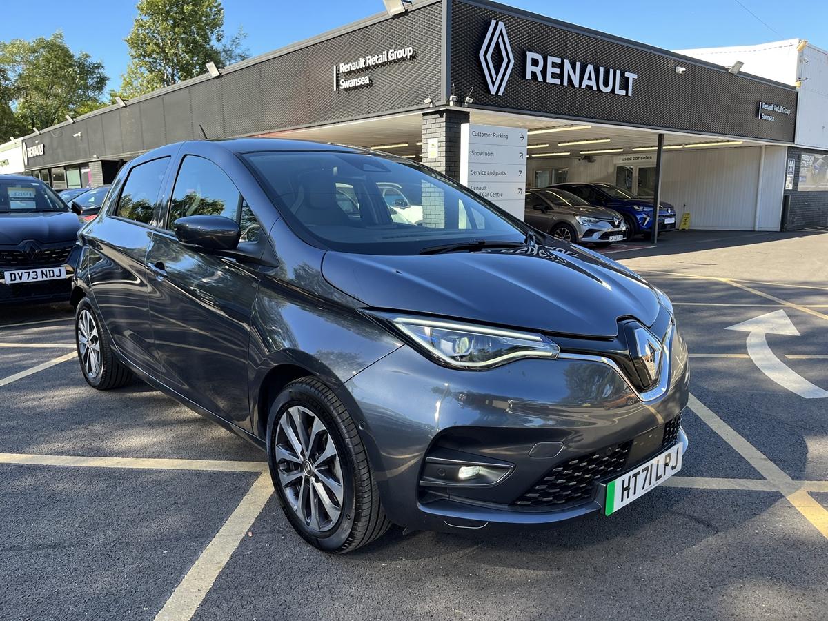 Main listing image - Renault Zoe