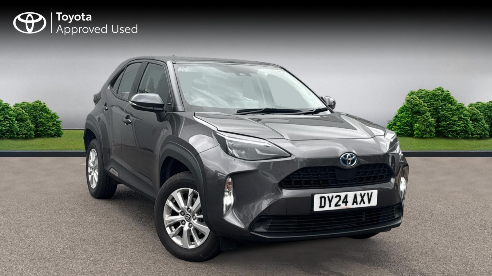 Main listing image - Toyota Yaris Cross