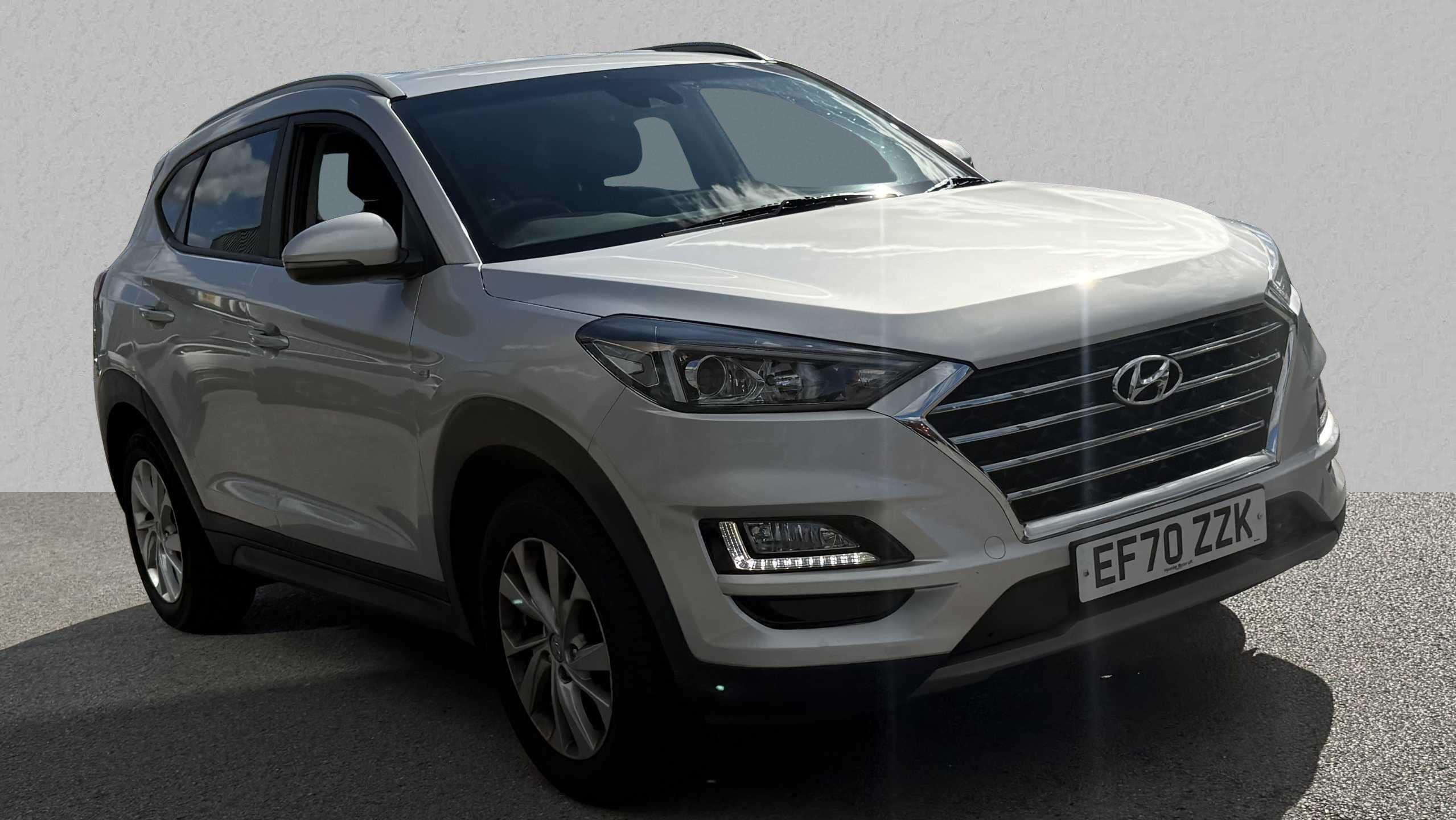 Main listing image - Hyundai Tucson