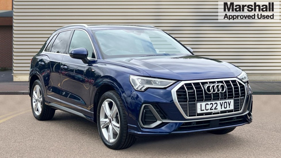 Main listing image - Audi Q3