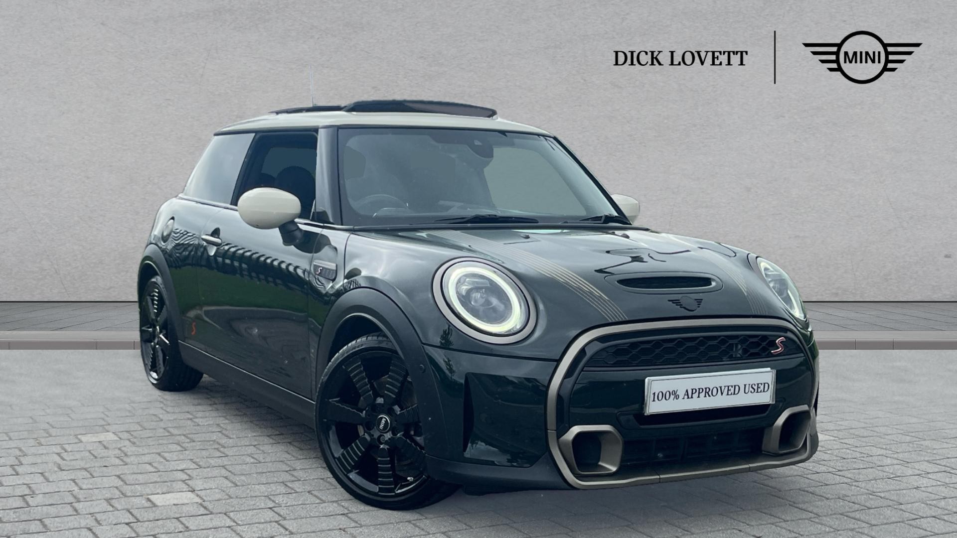 Main listing image - MINI Hatchback