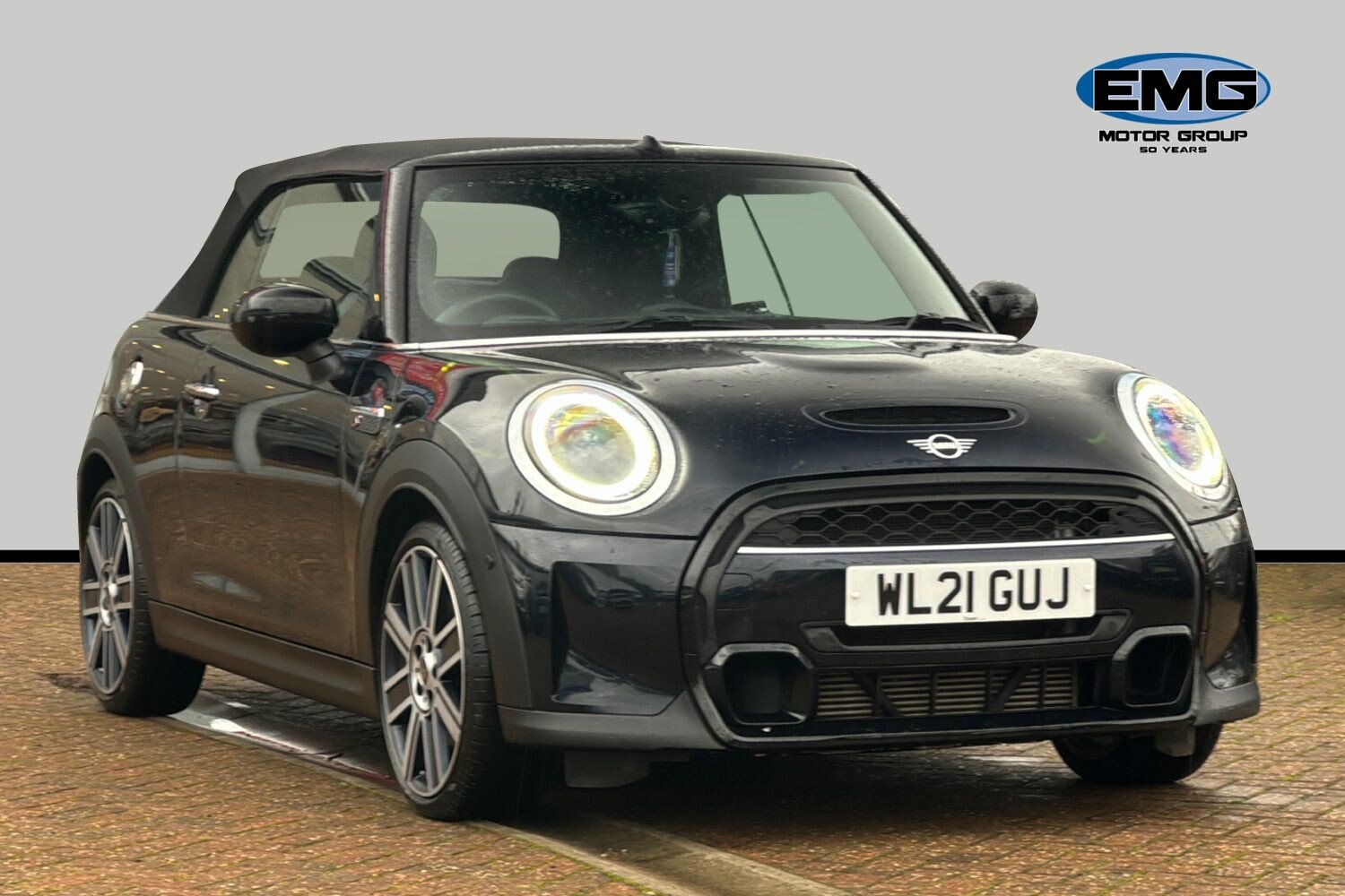 Main listing image - MINI Convertible