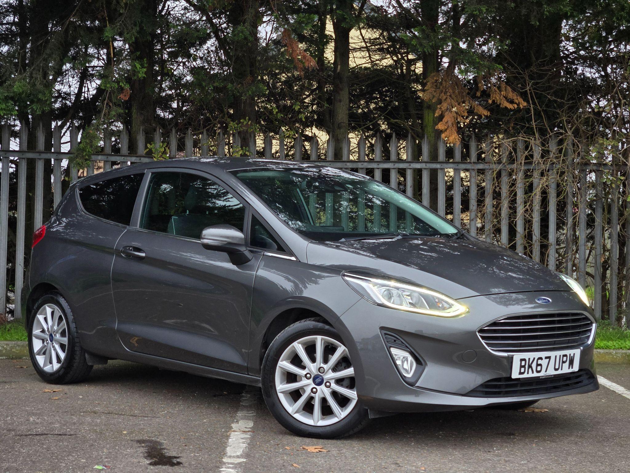 Main listing image - Ford Fiesta