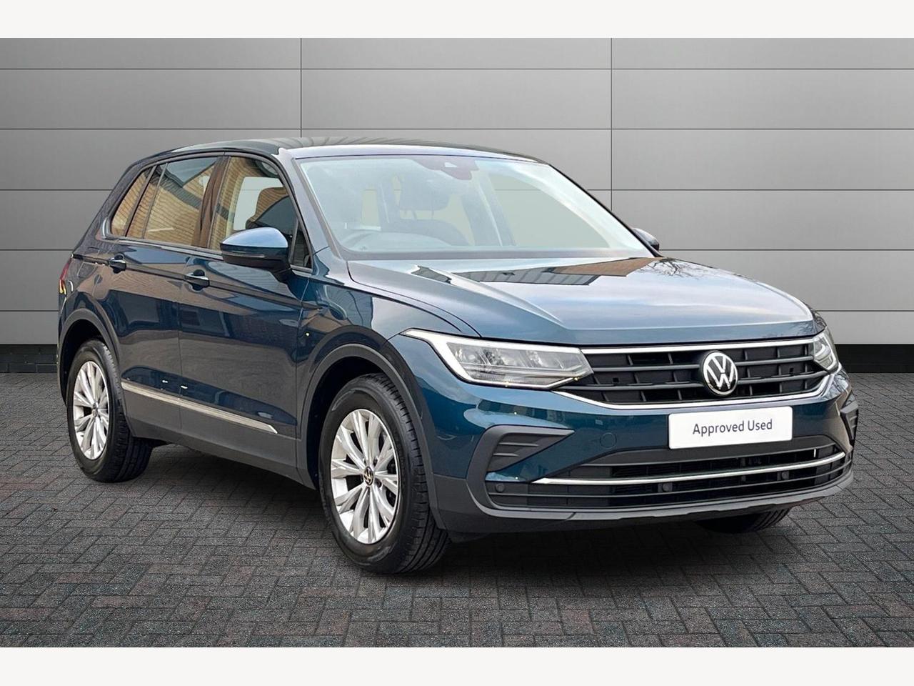 Main listing image - Volkswagen Tiguan