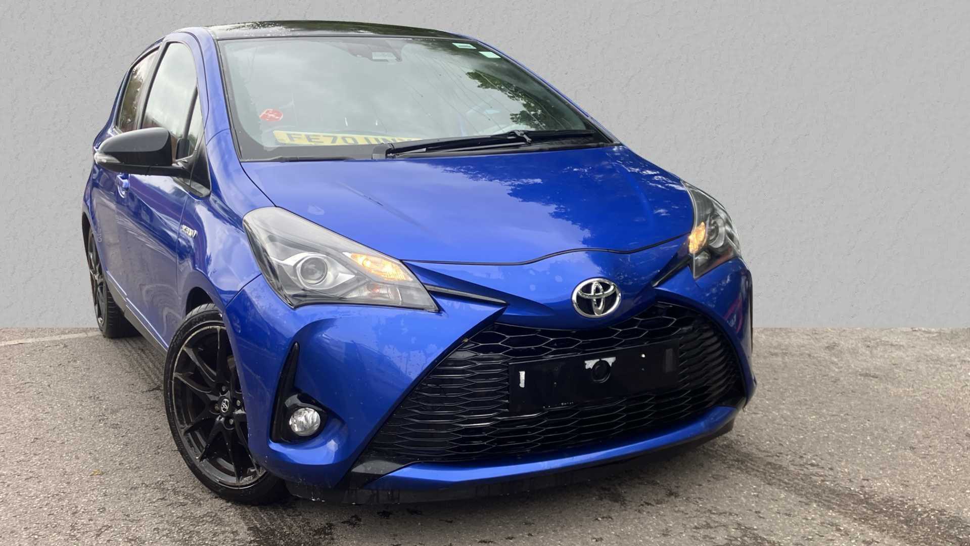 Main listing image - Toyota Yaris