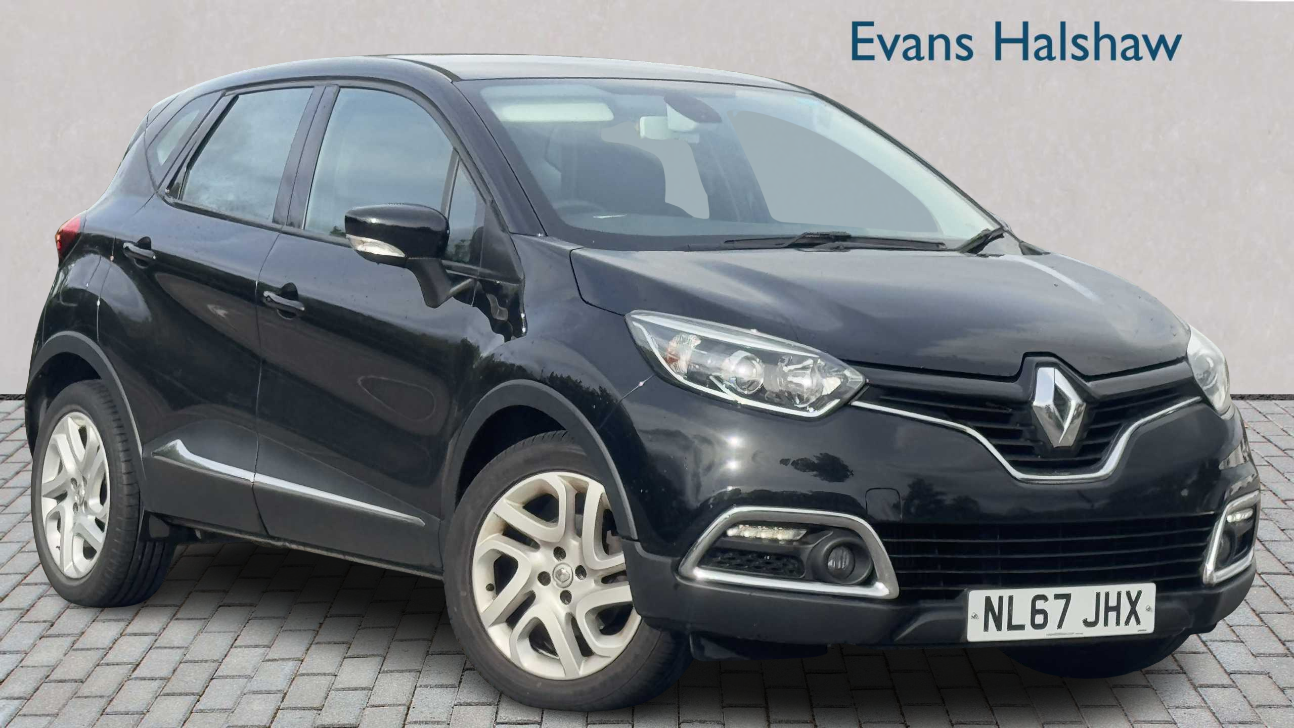 Main listing image - Renault Captur